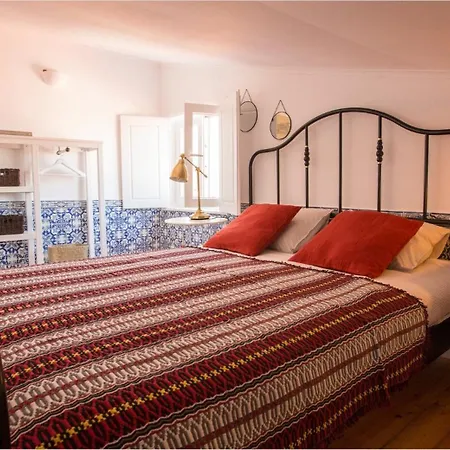 1br W/ Tagus View & Terrace | By Airnest * Lisbon